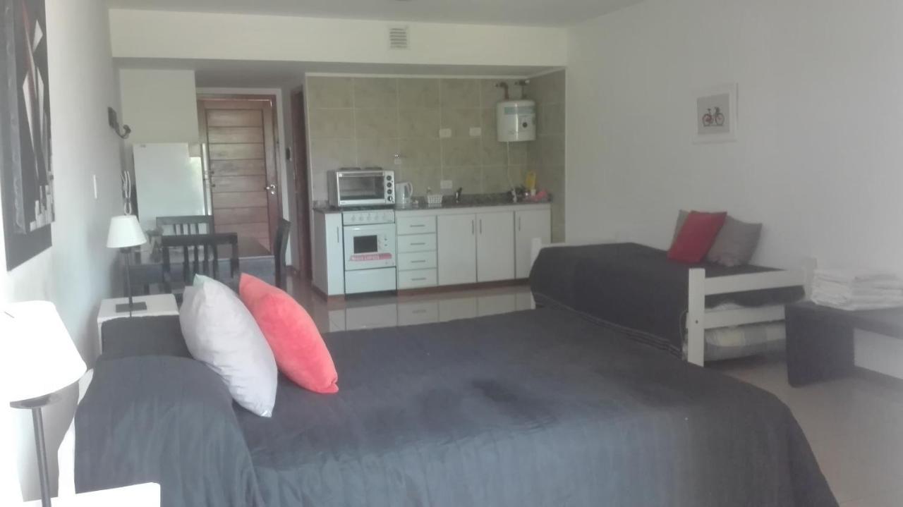 Apartamentos Laguna De Navarro Extérieur photo